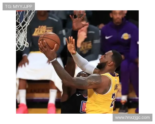 湖人对决快船精彩赛事全程直播尽在这里不容错过的篮球盛宴